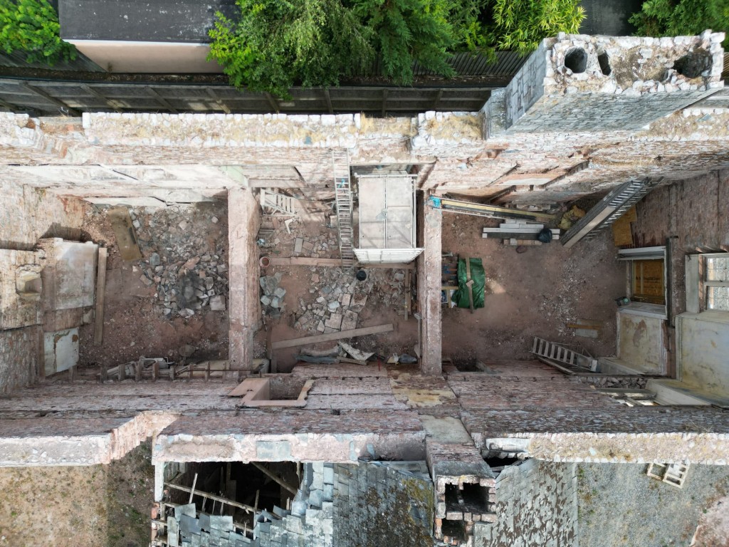 Lot: 198 - FORMER HISTORIC SITE FOR RESIDENTIAL DEVELOPMENT WITH PLANNING FOR SEVEN DWELLINGS - Drone above Vicarage